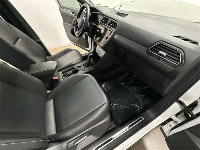 2022 Volkswagen Tiguan SE R-Line Black 22