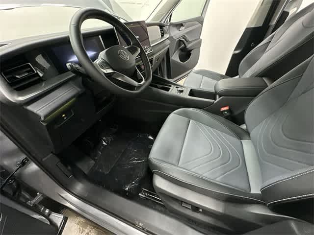 Thumbnail: 2026 Volkswagen Tiguan - 16