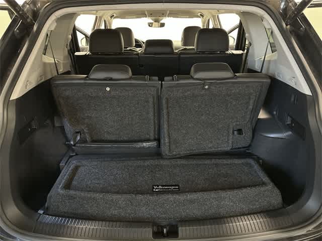 Thumbnail: 2022 Volkswagen Tiguan - 25