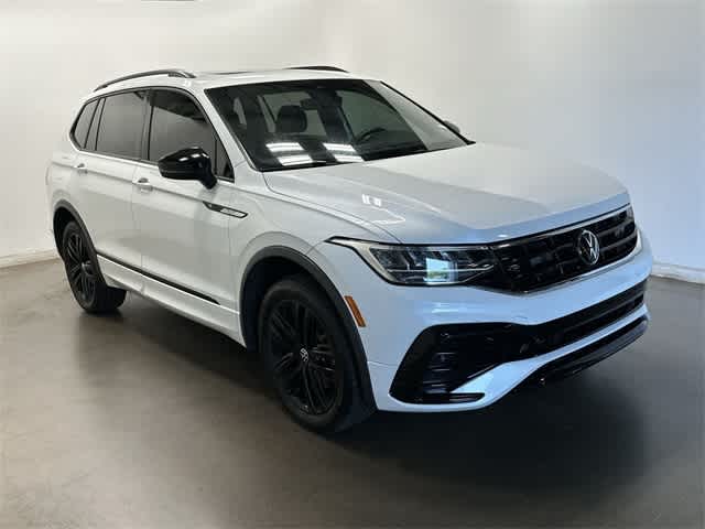 2022 Volkswagen Tiguan SE R-Line Black 31