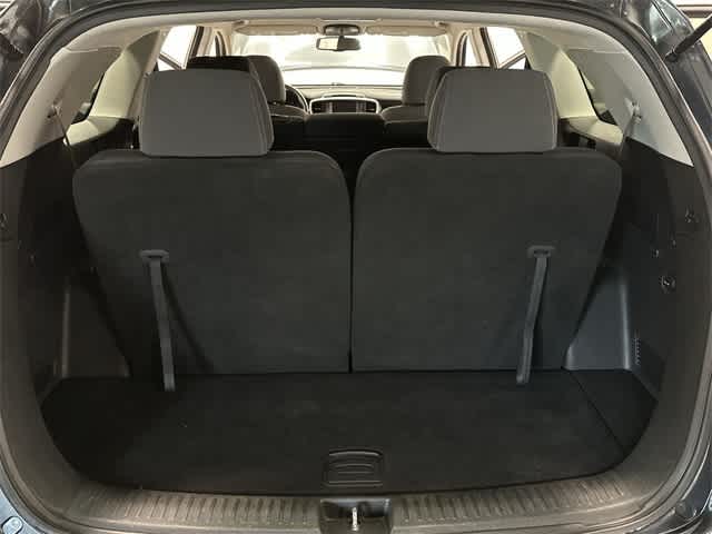2019 Kia Sorento LX 23