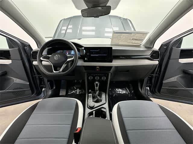 Thumbnail: 2025 Volkswagen Taos - 18