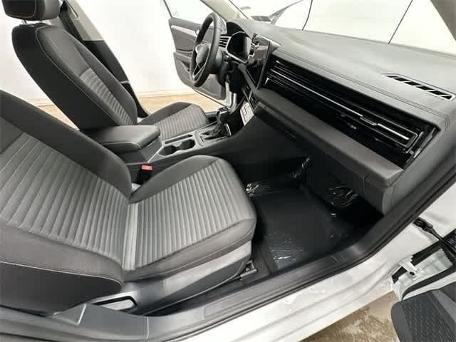 Thumbnail: 2026 Volkswagen Jetta - 19