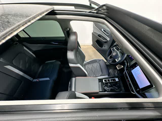 Thumbnail: 2026 Volkswagen Atlas - 6