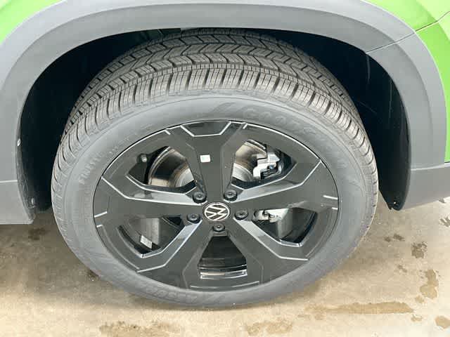 Thumbnail: 2026 Volkswagen Taos - 5