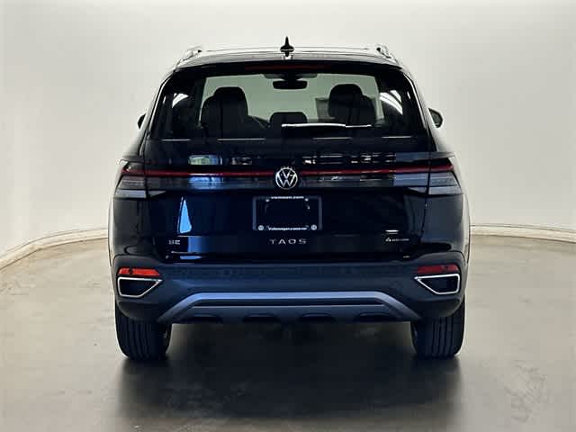 Thumbnail: 2025 Volkswagen Taos - 4