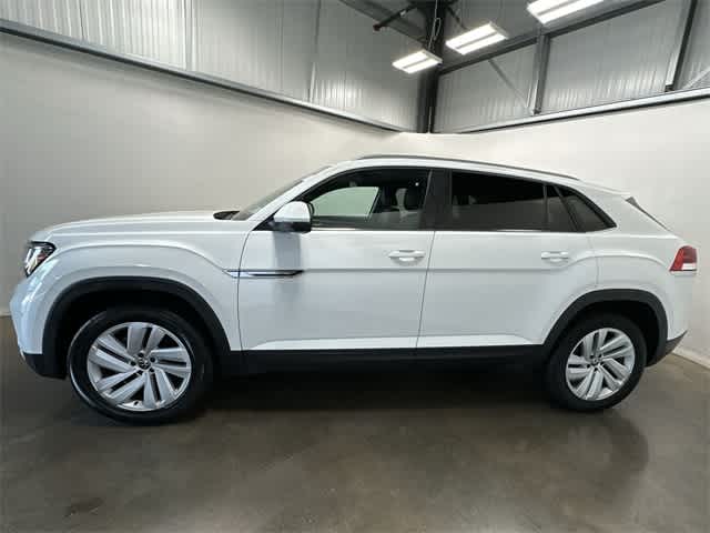 Certified 2021 Volkswagen Atlas Cross Sport SE w/Tech with VIN 1V2KE2CA2MC214405 for sale in Moon Township, PA