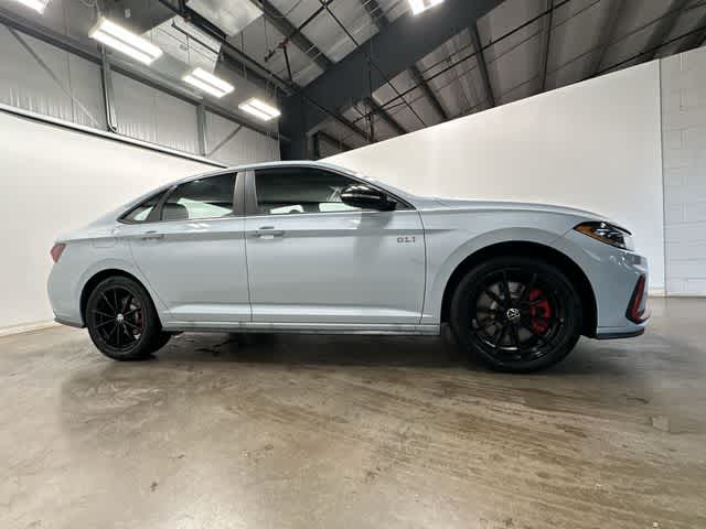 Thumbnail: 2026 Volkswagen Jetta - 3