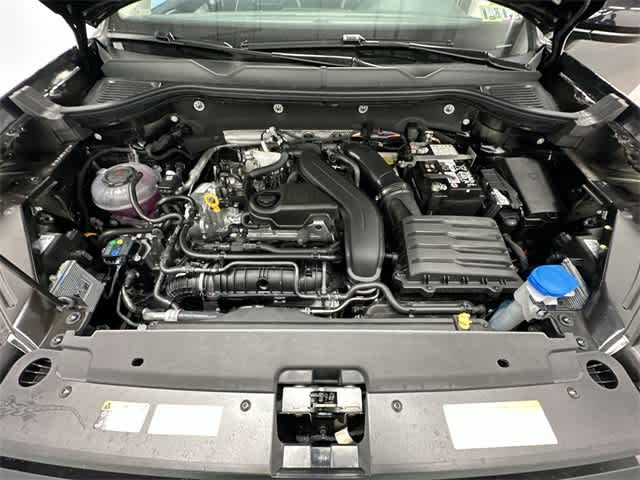 Thumbnail: 2025 Volkswagen Taos - 24