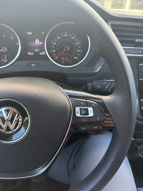 Thumbnail: 2018 Volkswagen Tiguan - 14