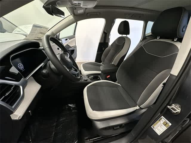 Thumbnail: 2025 Volkswagen Taos - 18