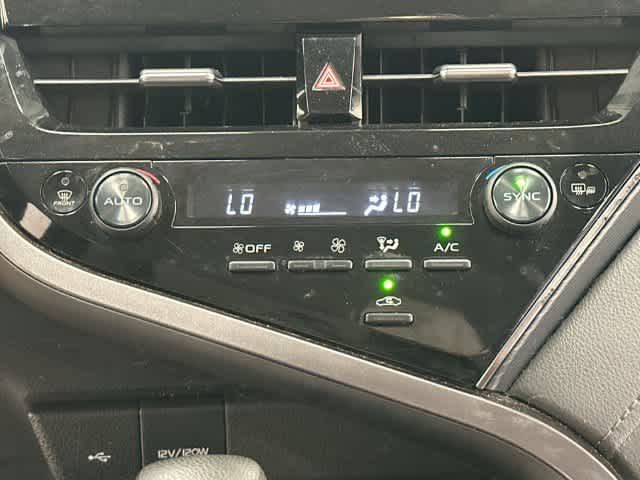 2022 Toyota Camry LE - Photo 12