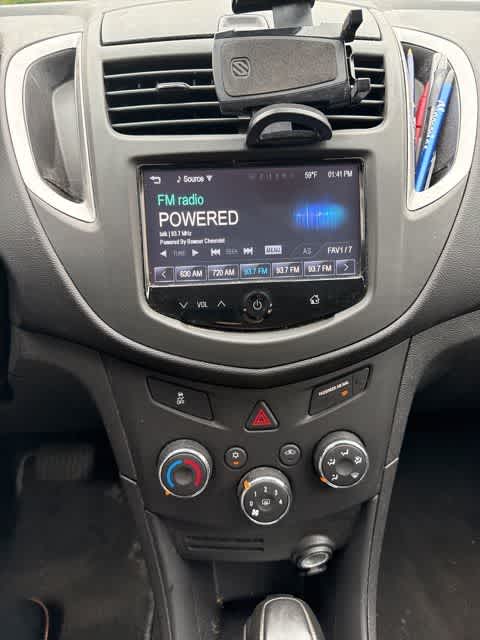 Thumbnail: 2016 Chevrolet Trax - 19