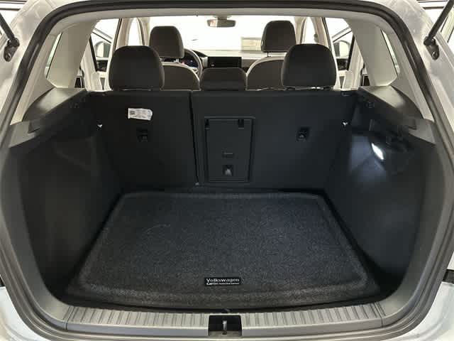 Thumbnail: 2025 Volkswagen Taos - 22