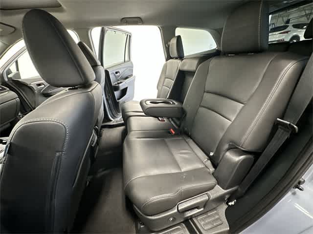 Thumbnail: 2022 Honda Pilot - 19
