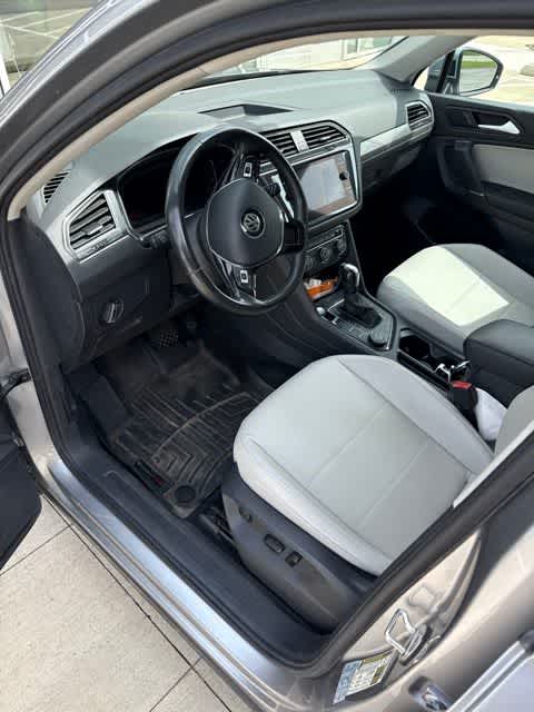 Thumbnail: 2020 Volkswagen Tiguan - 11