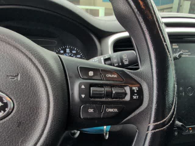 Thumbnail: 2017 Kia Sorento - 20