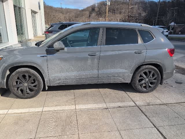 Thumbnail: 2023 Volkswagen Taos - 2