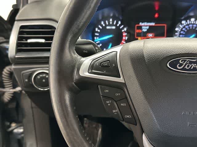 Thumbnail: 2015 Ford Fusion - 9