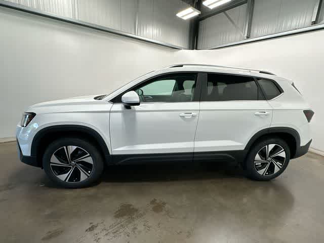 Thumbnail: 2026 Volkswagen Taos - 2
