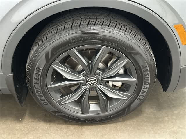 Thumbnail: 2024 Volkswagen Tiguan - 6