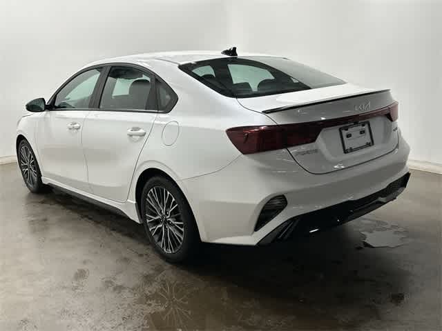 Thumbnail: 2023 Kia Forte - 32