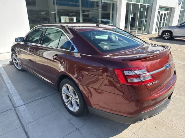 Thumbnail: 2016 Ford Taurus - 8