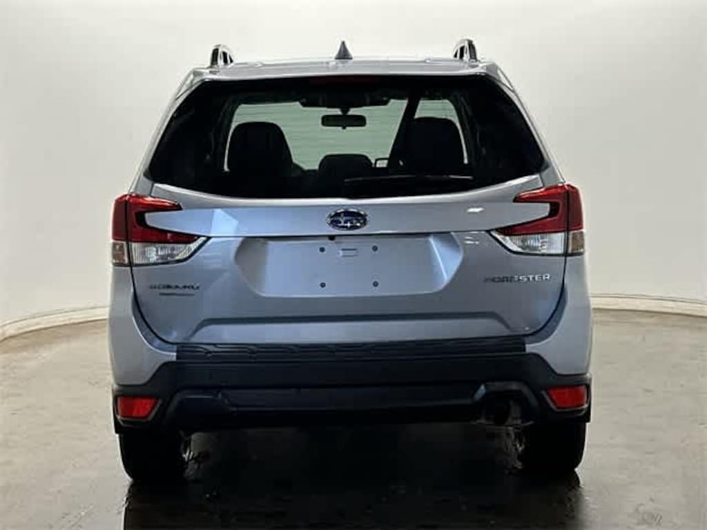 Used 2022 Subaru Forester Premium SUV