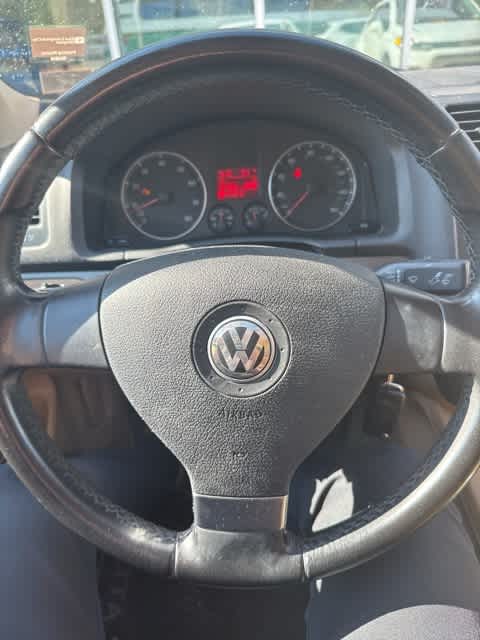 Thumbnail: 2009 Volkswagen Jetta - 14