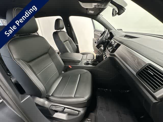 Thumbnail: 2023 Volkswagen Atlas - 21