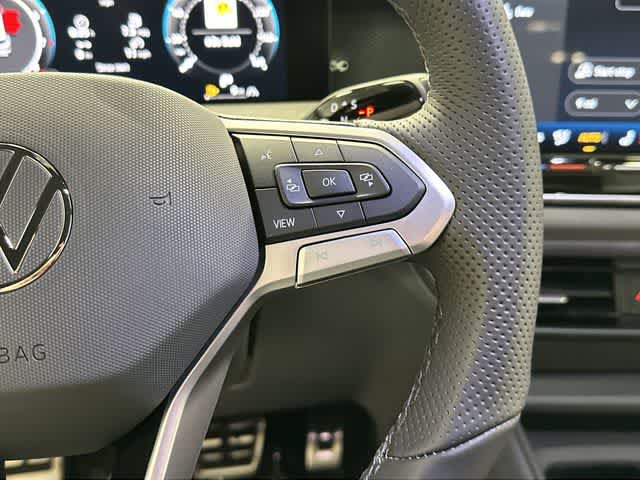 Thumbnail: 2026 Volkswagen Tiguan - 10