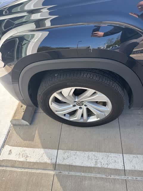 Thumbnail: 2021 Volkswagen Atlas - 9