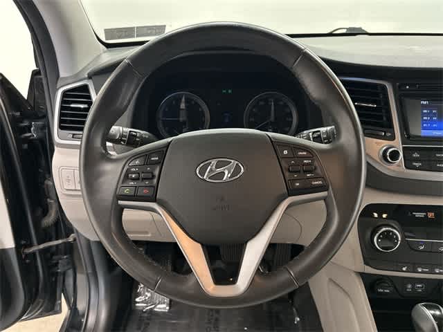 Thumbnail: 2017 Hyundai Tucson - 7