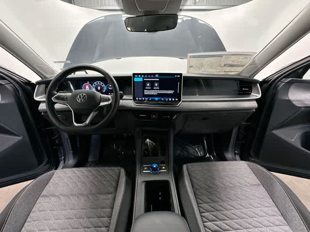 Thumbnail: 2026 Volkswagen Tiguan - 18