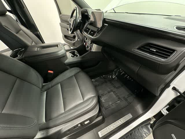 Thumbnail: 2022 Chevrolet Tahoe - 24