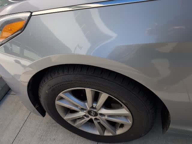 Thumbnail: 2017 Hyundai Sonata - 10