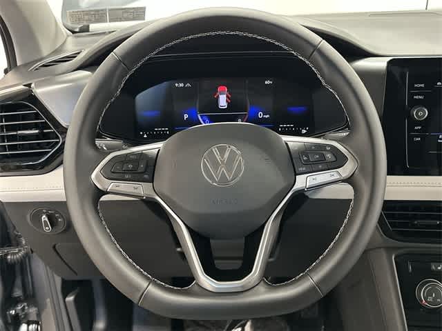 Thumbnail: 2025 Volkswagen Taos - 7