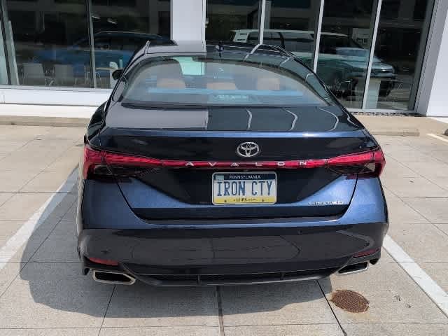 Thumbnail: 2019 Toyota Avalon - 4