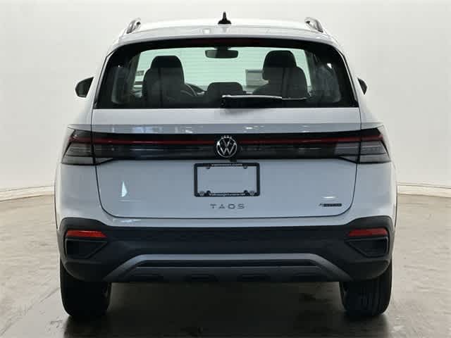 Thumbnail: 2025 Volkswagen Taos - 4