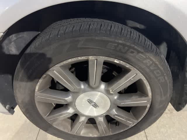 Thumbnail: 2010 Lincoln MKZ - 9