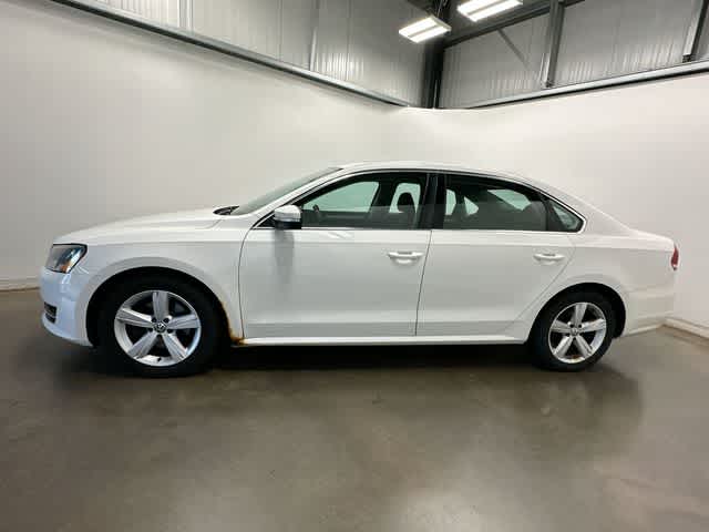 Thumbnail: 2013 Volkswagen Passat - 2