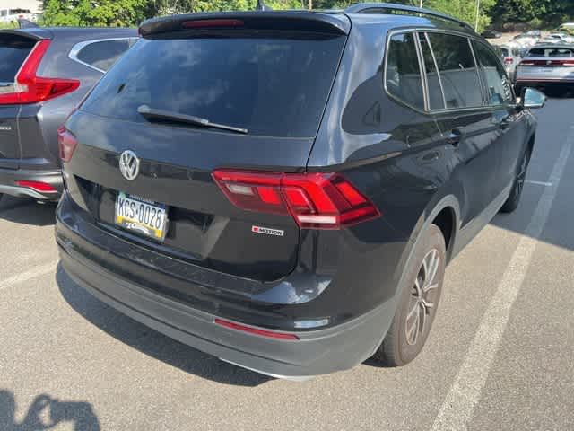 Thumbnail: 2019 Volkswagen Tiguan - 4