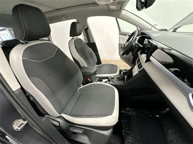 Thumbnail: 2025 Volkswagen Taos - 22