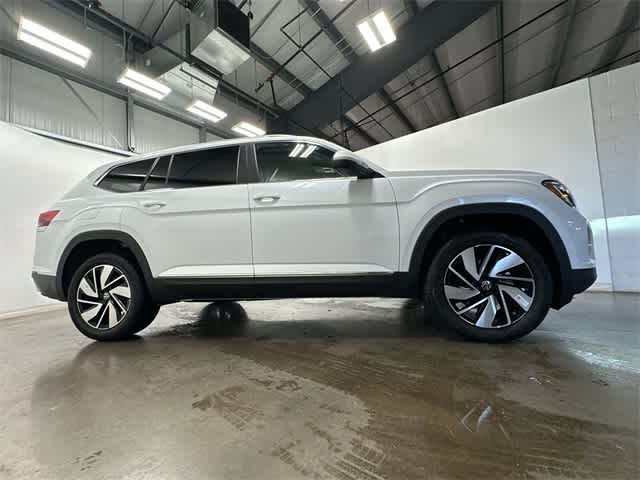 Thumbnail: 2026 Volkswagen Atlas - 3