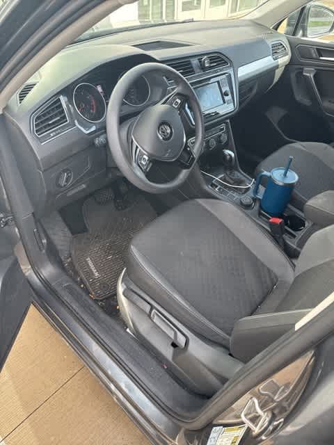 Thumbnail: 2021 Volkswagen Tiguan - 10