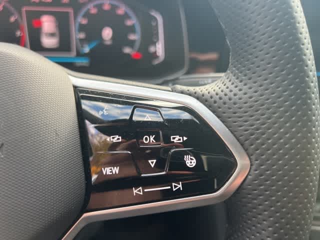 Thumbnail: 2025 Volkswagen Jetta - 12