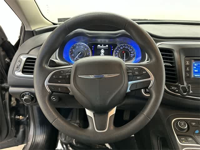 Thumbnail: 2015 Chrysler 200 - 7
