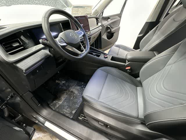 Thumbnail: 2026 Volkswagen Tiguan - 16