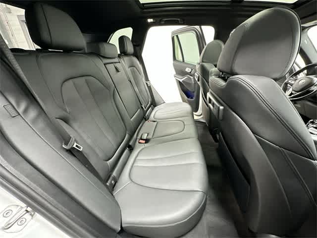 2022 BMW X5 xDrive40i 26