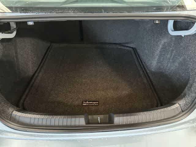 Thumbnail: 2026 Volkswagen Jetta - 23